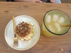  at Instant V in Aix-en Provence