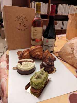  at Instant V in Aix-en Provence