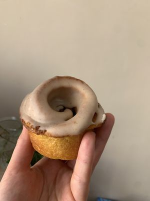 Cinnamon rolls 😍  at Instant V in Aix-en Provence