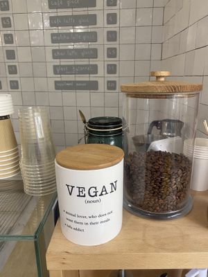 Coffee  at Instant V in Aix-en Provence