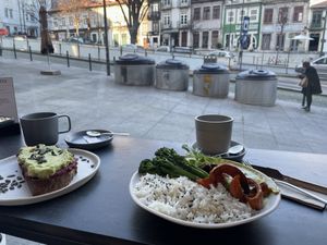 Gute Aussicht  at Nola Kitchen in Porto