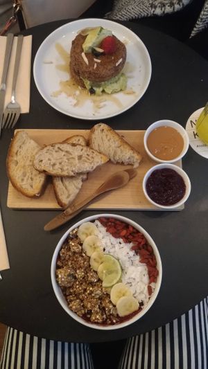 Pancakes, smoothie bowl and bread with pb and jam at Nola Kitchen in Porto