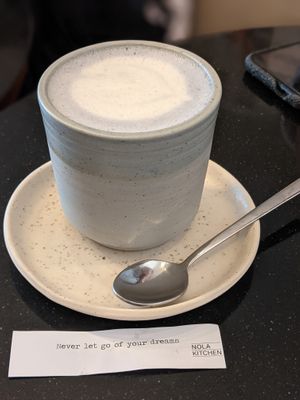 Blue latte at Nola Kitchen in Porto