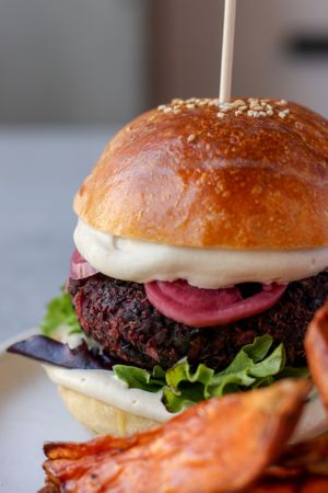 Vegan Burguer at Nola Kitchen in Porto