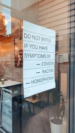 Entry to the restaurant 👌🏻 at Nola Kitchen in Porto