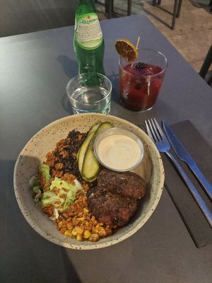Burrito Bowl at Nola Kitchen in Porto