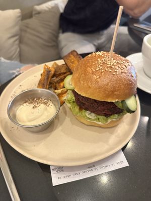 Beet burger vegan   at Nola Kitchen in Porto