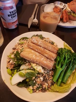 Green bowl with tofu! at Nola Kitchen in Porto