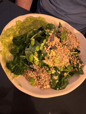 Green bowl at Nola Kitchen in Porto