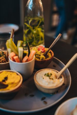 Dips at Nola Kitchen in Porto