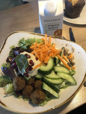   at Dean & David - Potsdamer in Berlin