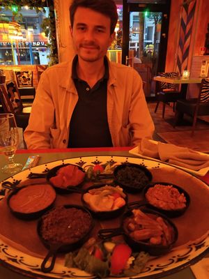 Vegan/vegetarian sharing menu for 2 (actually food for 2 or 3) at Viva Afrika in Rotterdam