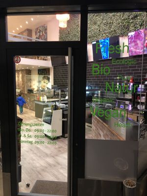 Die Eingangstüre at Tii's in Basel