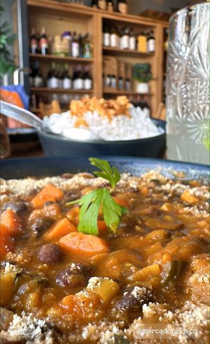 Vegan Curry   at Mercado Bio in Pico