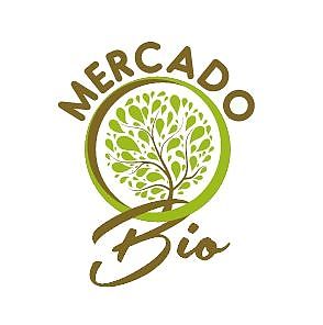 food lounge, health shop and yoga studio at Mercado Bio in Pico