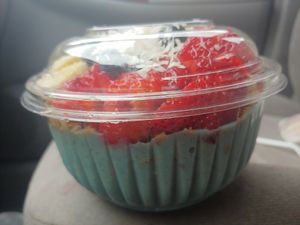 Blue moon smoothie bowl at Nips Juice House in Waldorf