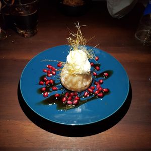Coconutcake and pomegranate at Dumbo in Rotterdam
