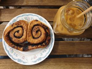 Chocolate pastry and cold coffee at Shizen in Tel Aviv