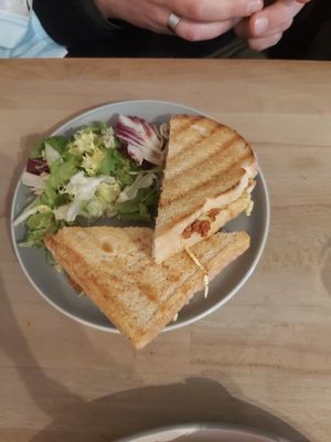 Chili and cheese sandwich at The Alleycat in Inverness