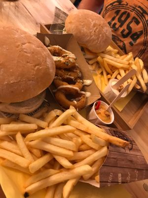 Burger, fries and onion rings at Vegger in Brussels