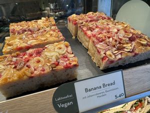 banana bread  at Dean & David - Centralbahnplatz in Basel
