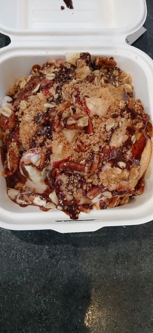  at Cinnaholic in Corona