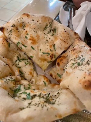 Garlic nan bread at Shree Ram in Lisbon