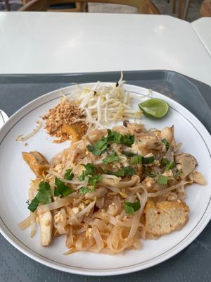 Pad thai at Talalaks Emporium Food Hall in Bangkok