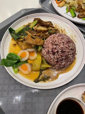 Stewed tofu and veg  at Talalaks Emporium Food Hall in Bangkok