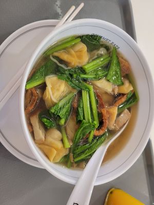 Wonton noodle soup at Talalaks Emporium Food Hall in Bangkok