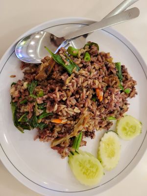 Green curry fried rice at Talalaks Emporium Food Hall in Bangkok