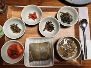 Main at Aseungji 아승지 in Seoul