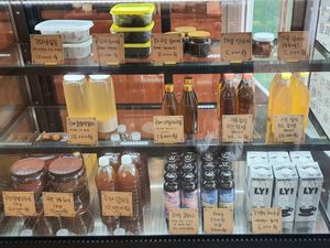 handmade sauces, pickles, vinegar, oil, rice wine etc. at Aseungji 아승지 in Seoul