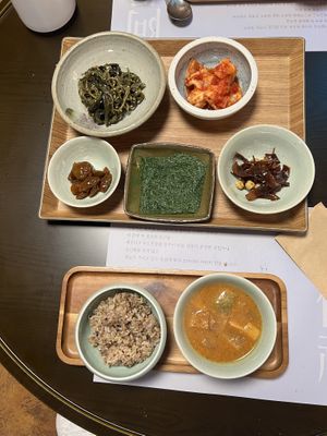   at Aseungji 아승지 in Seoul