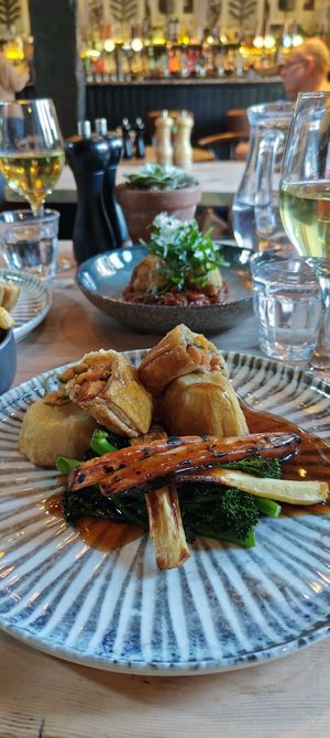  at The Broadway Hotel in Broadway