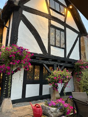  at The Broadway Hotel in Broadway