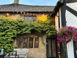  at The Broadway Hotel in Broadway