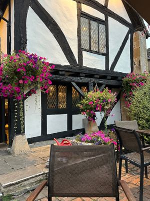  at The Broadway Hotel in Broadway