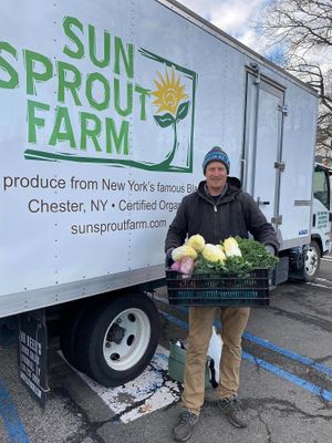 Larchmont Farmers Market at Down to Earth Larchmont Farmers' Market in Larchmont