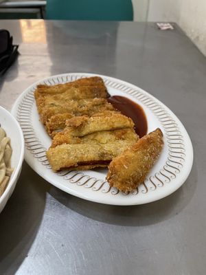   at YǒuYuán SùShí in Tainan