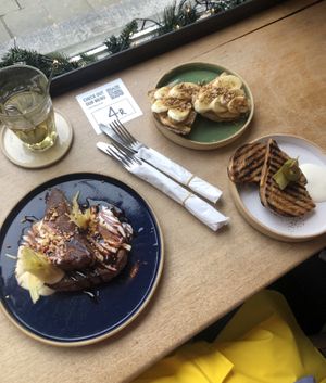 French toast, toast peanut butter banana, croque pulled mushrooms (all vegan) & fennel tea  at Tinsel in Antwerpen