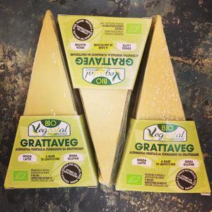 Vegan Parmesan at L'Albero Custodito in Pontedera