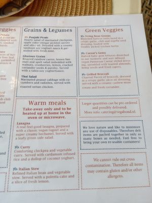 Deli counter menu: grains and legumes, green veggies, warm meals at Vegabond - West in Amsterdam