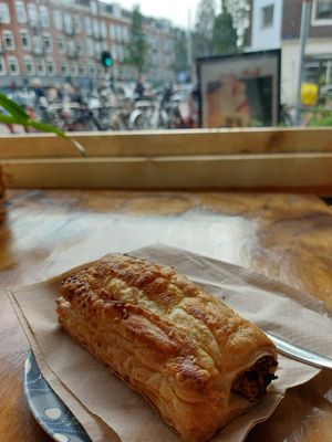 Dutch sausage roll at Vegabond - West in Amsterdam