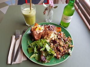 Food from cold counter at Vegabond - West in Amsterdam