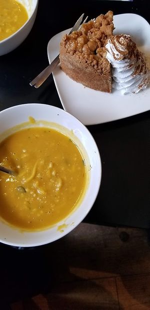 dutch apple pie and soup at Vegabond - West in Amsterdam