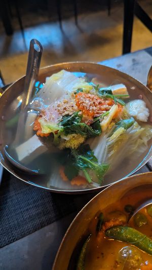 Clear soup at MAYs in Pattaya