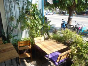 Small patio at MAYs in Pattaya