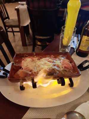 Vegan bochurmoz with vegan mozzarella at 4Directions in Bansko