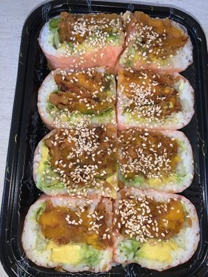 214 roll (insanely delicious!!!) at Green Recipes in Flushing